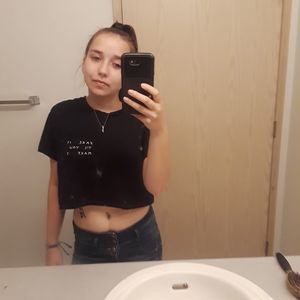 Meet your Posher, Stacy